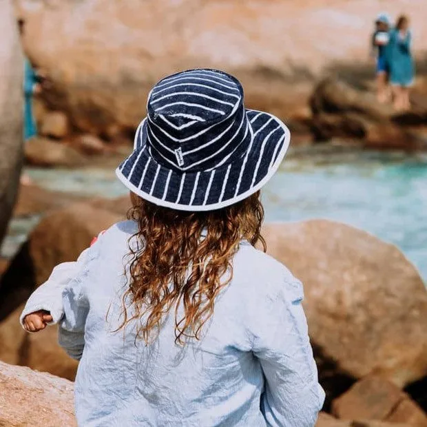 Toweling Bucket Hat Navy with White