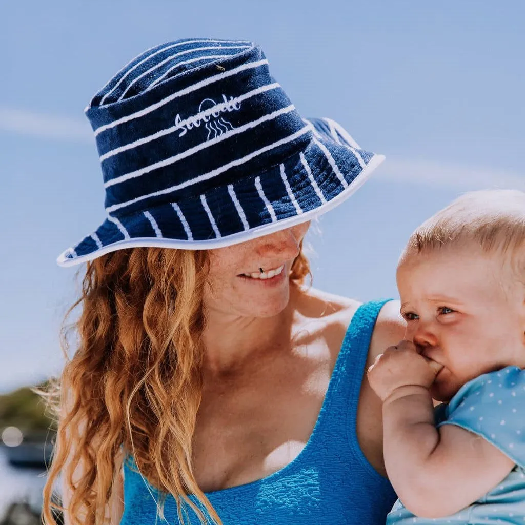 Toweling Bucket Hat Navy with White
